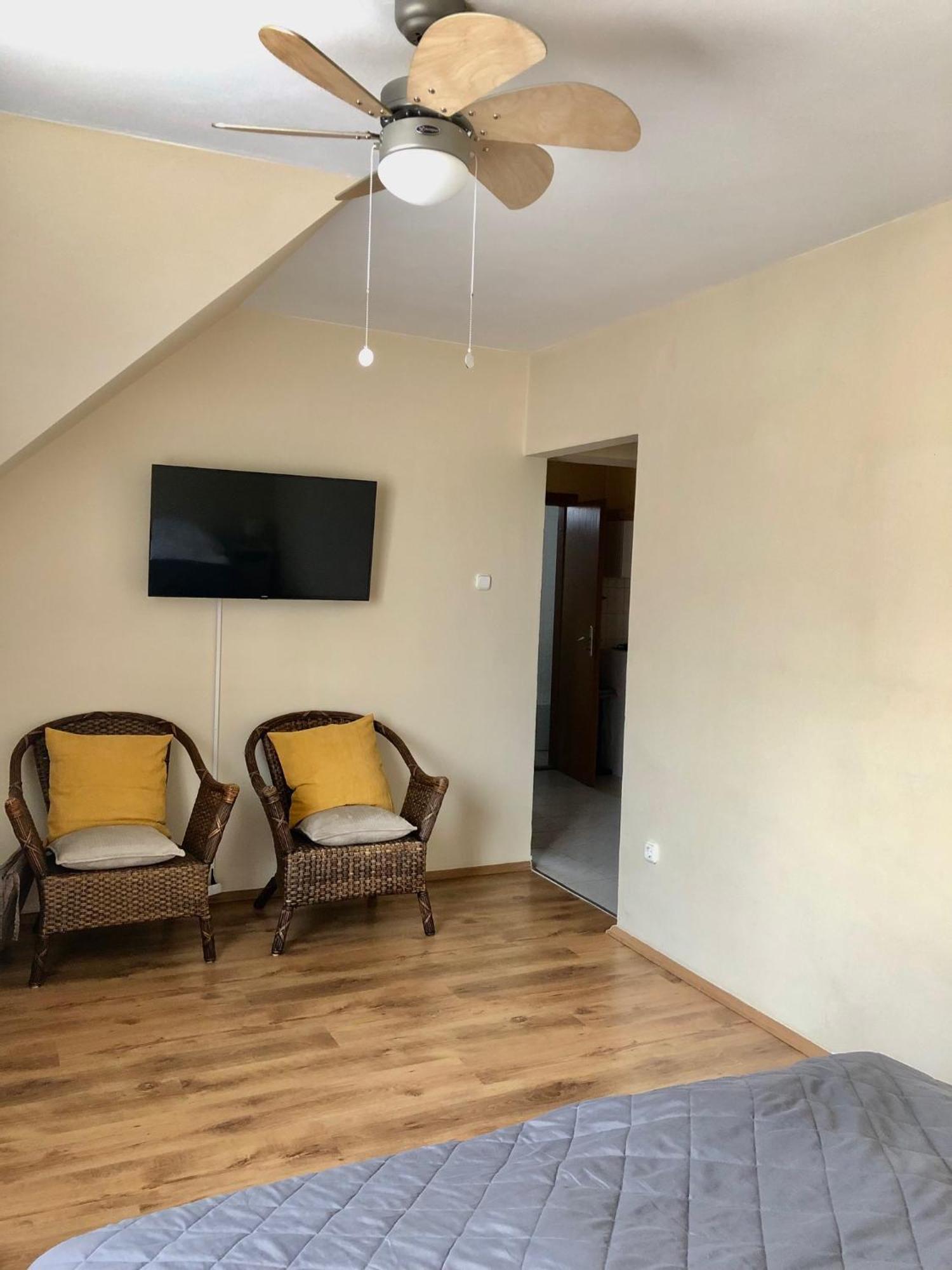 Casa Galliera - Apartment Kestel Dış mekan fotoğraf
